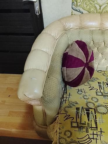 bedroom: Künc divan, Açılmayan, Süni dəri — 1