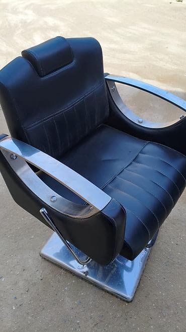 kireslo: Bərbər/kosmetoloji kreslo - Material: qara dəri örtük, paslanmayan — 2