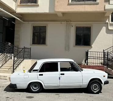 mini karavan: VAZ (LADA) 2107: 1.6 l | 2004 il 100 km Sedan — 2
