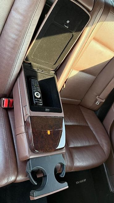 1998 mercedes: Mercedes-Benz S 500: 4.7 l | 2011 il Sedan — 7