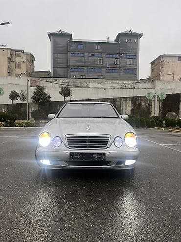 amg diski: Mercedes-Benz E-Class: 2.7 l | 2000 il Sedan — 1