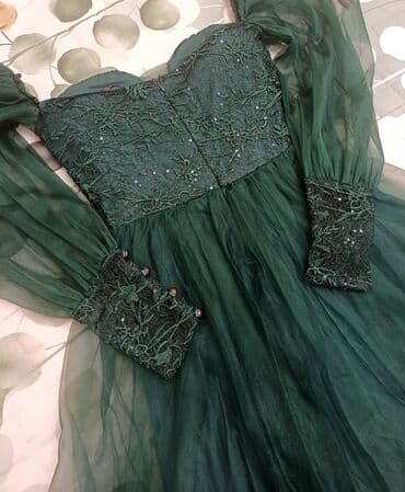 toy donlari: Ziyafət geyimi cəmi 1 dəfə geyinilib. M razmer. S razmer də geyinə — 3