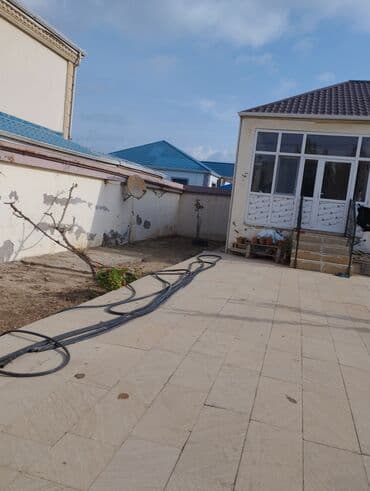 дом у моря: 3 комнаты, 85 м², Средний ремонт — 4