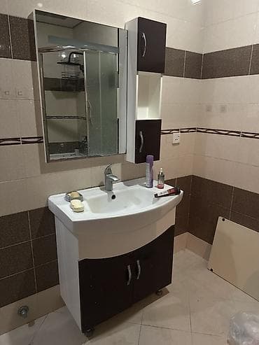 Hamam üçün lavabo mebeli və güzgü dəsti - Komplekt: - Lavabo ilə — 2