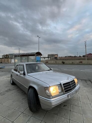 купить бмв в баку: Mercedes-Benz E 220: 2.2 л | 1993 г. Седан — 3