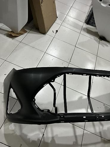 corolla filder: Ön, Toyota Fielder — 2