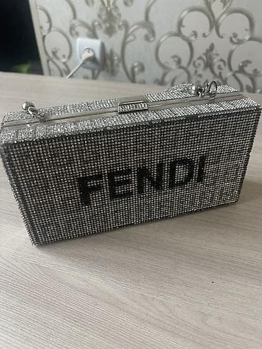 Сумки: Fendi rhinestone klatç çantası - Forma: sərt qutu tipli klatç - Rəng — 3
