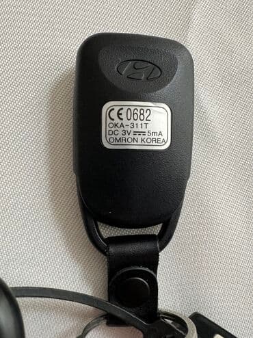acar pult: Hyundai orijinal pultu, açarı. Maşının üstündə gəlib, təzədir. Bütün — 8