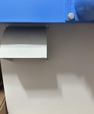 Sənaye tipli ütüləmə stolu və buxarlı ütü komplekti - Geniş, möhkəm