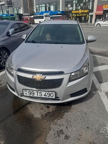 masin ucun antena: Chevrolet Cruze sedan – gümüşü rəng. - Kuzov: 4 qapılı sedan — 1