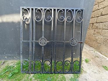 Dekorativ divar panelləri: 📢 TƏCİLİ! Naxışlı Dəmir Barmaqlıq (Reşotka) – 30 AZN Mətn: ✅ Ölçü: Eni — 1