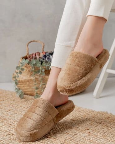 домашние женские тапочки из овчины: Tərliklər, Ölçü: 41, rəng - Qəhvəyi, Yeni — 1