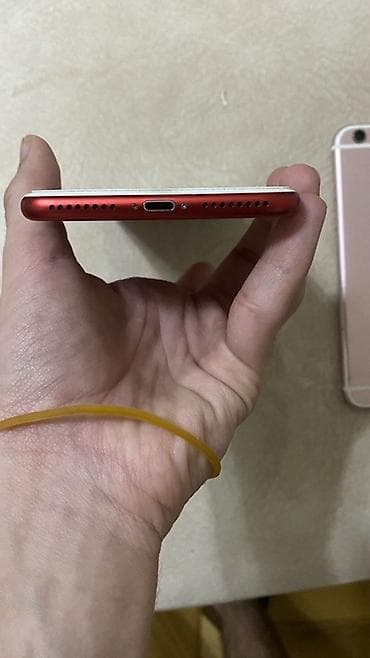 iphone mingəcevir: IPhone 8 Plus, 64 GB, Qırmızı, Simsiz şarj — 7