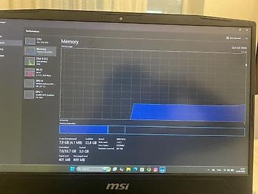 MSI: 2 ay isdifadə olunub zəmanəti var 1 il. 5 aydı alınıb Üzərində 2E — 2