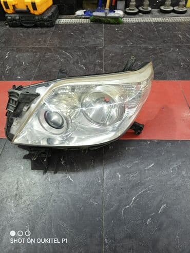 çex fara qiymeti: Sol, Yaxın və uzaq vuran işıqlar Toyota, Orijinal, Yaponiya, İşlənmiş — 1