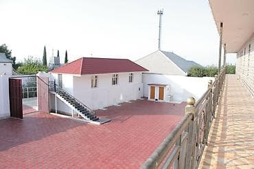 Geniş həyətli çoxfunksiyalı obyekt - İki mərtəbəli əsas korpus və — 1