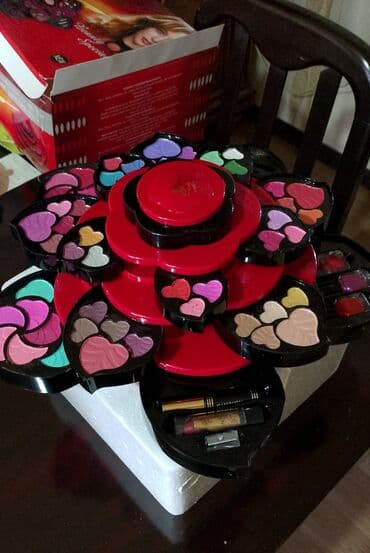 увлажняющий кондиционер для волос: Göz bazası, Yeni, Ünvandan götürmə — 2