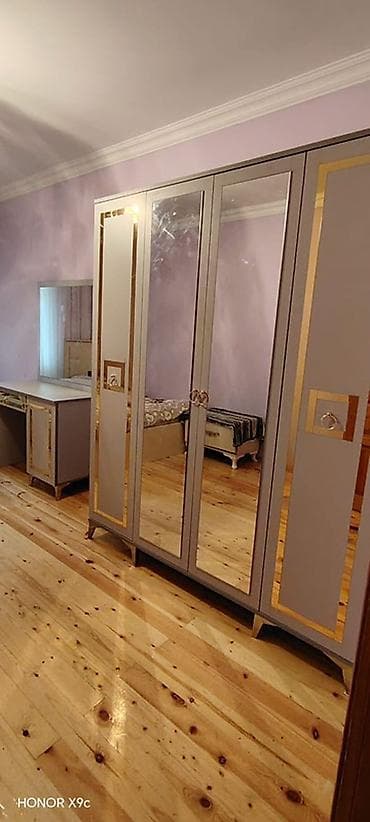 Ev üçün mebel: Yataq otağı mebel dəsti Tərkib: - 4 qapılı dolab: orta hissədə 2 tam — 3