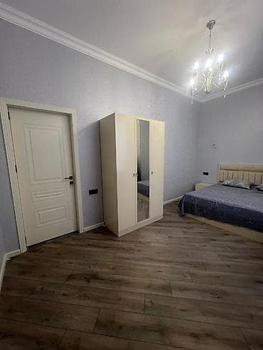 uzuz evler: Satılır 7.8 sotda torpagın və evin cıxarışları 5- otaglı,əşyalarla — 5