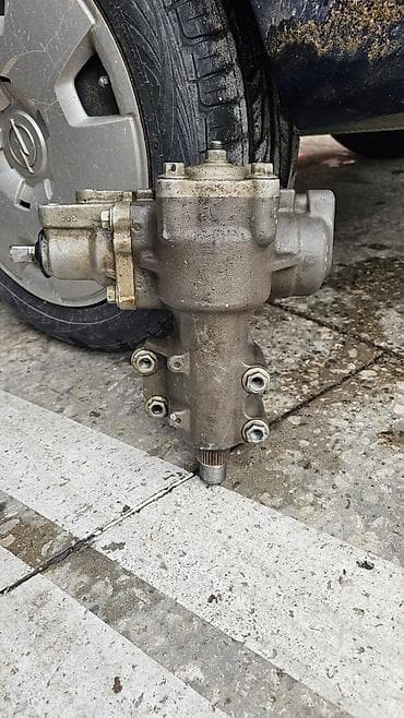 Məhsul: jeep wrangler Hidravlik sükan reduktoru (sükan qutusu)