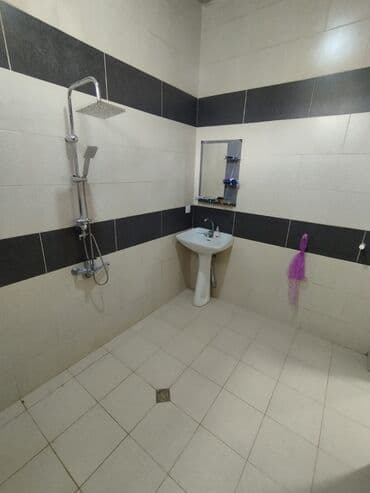 is elanları 2024 bakı: Пос. Маштаги 3 комнаты, 130 м², Нет кредита, Средний ремонт — 23