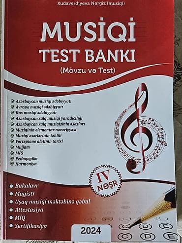 elektro akustik gitara: 17 AZN . Çoox az istifadə etmişəm,Yeni kimidir kitab. istifadə — 1