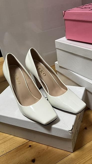 eyaqabi: Baha alinib 80 m AİKO brendi qadın tuflisi - Rəng: süd-ağ (parlaq lak — 1