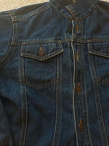 kisi ucun cins kurtkalar: Klassik tünd-mavi cins gödəkçə - Material: 100% denim (cins), sıx — 3