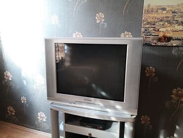 İşlənmiş Televizor Panasonic 28" Ünvandan götürmə