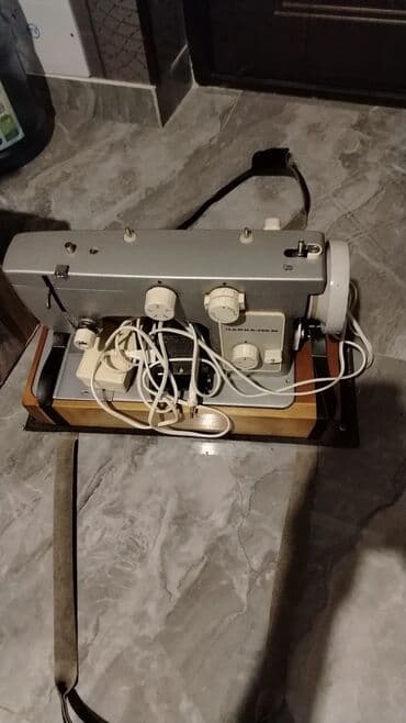 singer tikiş maşını: Tikiş maşını Chayka, Elektromexaniki — 7