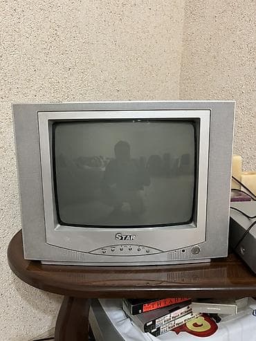 Smart TV bokslar: STAR markalı kineskop televiziya - Ekran: təxminən 21" (4:3), CRT — 1