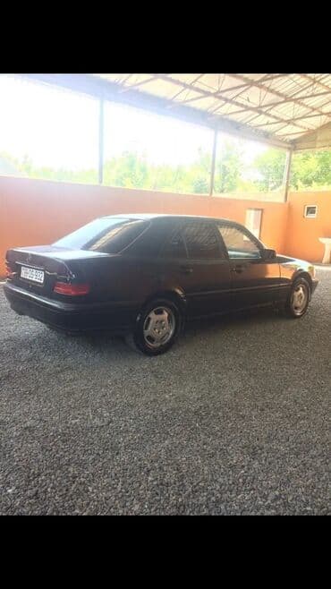 maşın qoşqu: Mercedes-Benz 280: 2.8 l | 1994 il Sedan — 6
