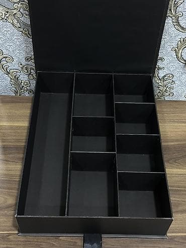 giftbox: Hədiyyə qutusu, rəng - Qara — 1