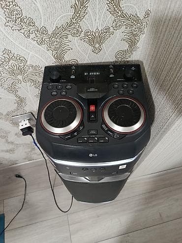 fl studio full: LG XBOOM partnyor akustik sistemi - Güc: 1000W RMS (etiketdə — 4