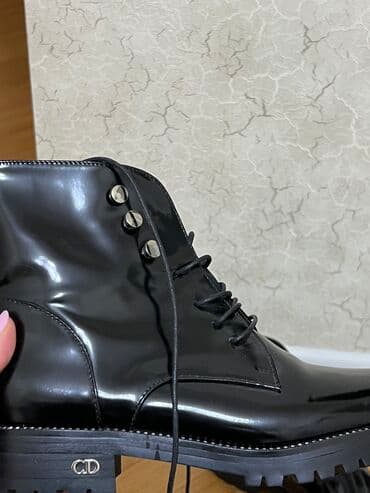 qiz ucun botlar: Dior, Ölçü: 37, rəng - Qara, Yeni — 1