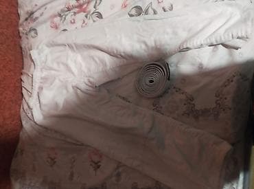 İdman dəstləri: Məhsul: Ağ döyüş geyimi (gi) dəsti Tərkib: - Yuxarı hissə (jaket) — 2