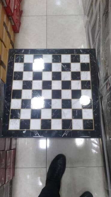 bayan aləti: Sahmatlar.muxtelif.
 yenidir.qiymetler ferqlıdir — 2