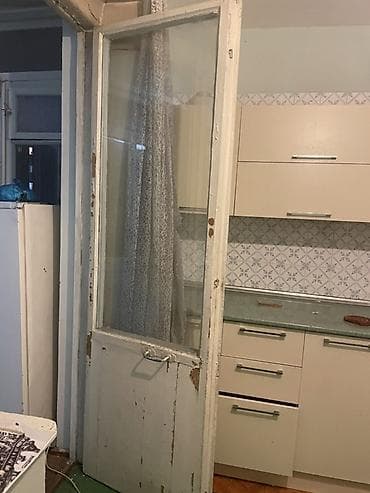 taxta qapi sekilleri: Taxta və şüşəli otaq/kabinet qapıları dəsti Bu qapılar satılır — 2