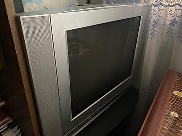 Другие ТВ и видео товары: Televizor ve altlıgı ikisi biryerde 100 azn. Televızorda heç bir — 2