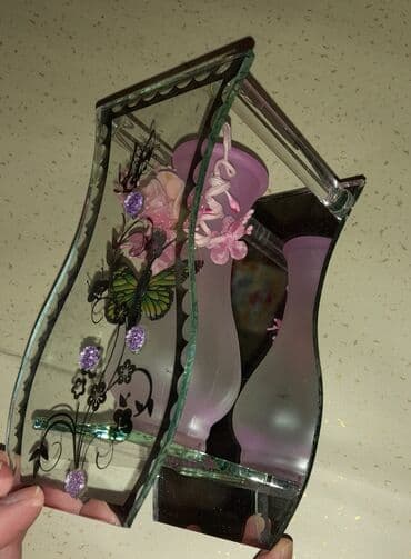 vazo: Bir vaza — 6