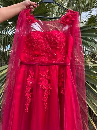 Zərif gecə/libas – qırmızı rəngdə uzun tül don - Uzun, axıcı etek lalafo.az -da Zərif gecə/libas – qırmızı rəngdə uzun tül don - Uzun, axıcı etek