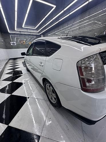 Toyota Prius: 1.5 л | 2008 г. Хэтчбэк — 3