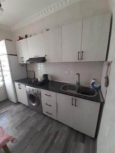 Salam. evlərdə və ofislərdə salonlarda və s . yerlərdə təmir işləri