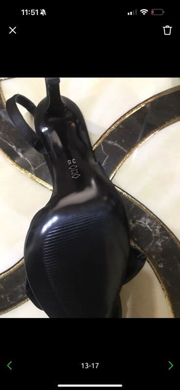 hündür kişi mokasinləri: Iki eded ayaqqabi qara yenidi -50 man,mavi bir defe geyinilib-40 manat — 2