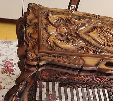 Klassik masa, Açılmayan, Taxta