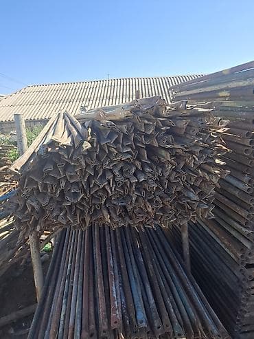 1 kub nece kvadratdir: Lesalar satilir (METAK) Eni 1 metr olan lesalardi Adı Metak lesalari — 6