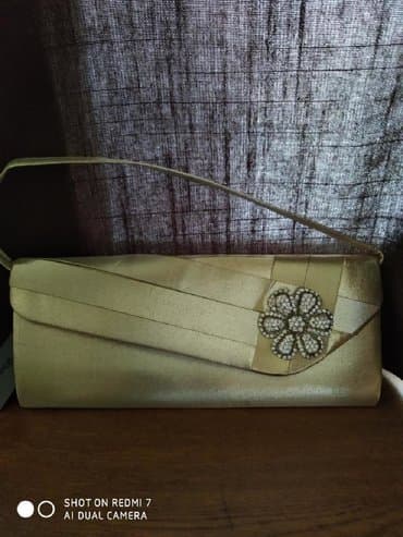 Eynəklər: Клатч женский Франция из золотой парчи с аксессуарами из камней — 16