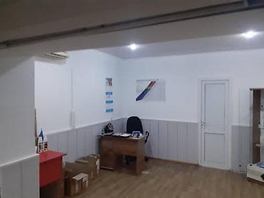 Yasamalda, Zərdabi küçəsində, parkın içində, təmirli, ofisə yararlı 40