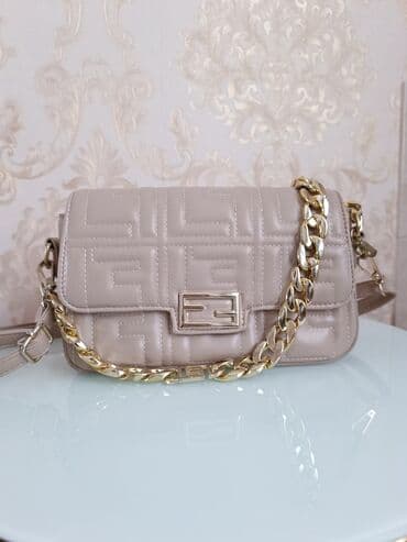 fendi: Çiyin çantası, Fendi, İşlənmiş — 2