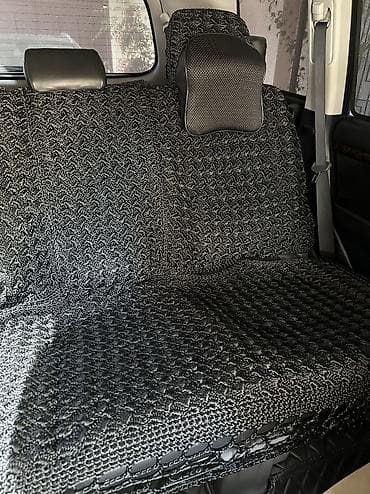 Toyota Land Kruyzer 200 kuza üçün salon çexolu. Yaxşı vəziyyətdə. Heç — 2